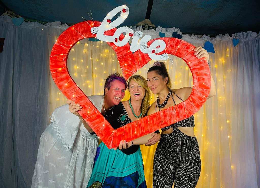 Mobile Love at Wild Yam's High School Disco