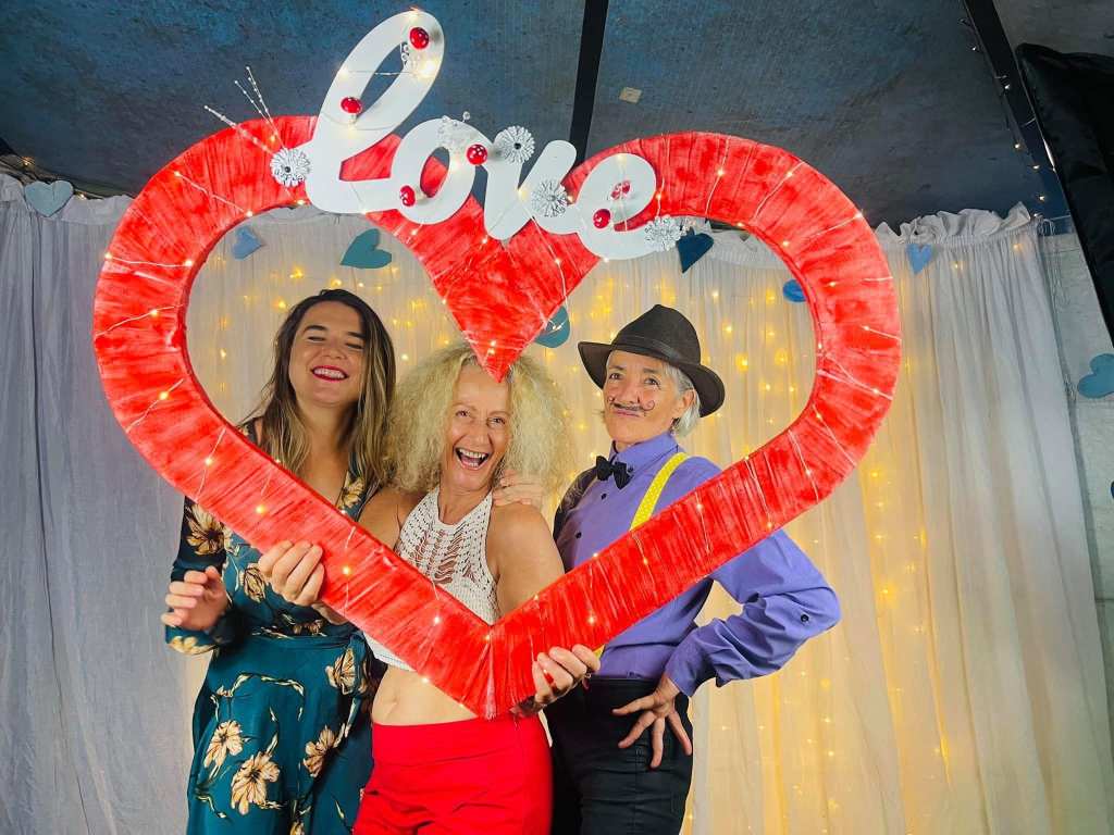 Mobile Love at Wild Yam's High School Disco