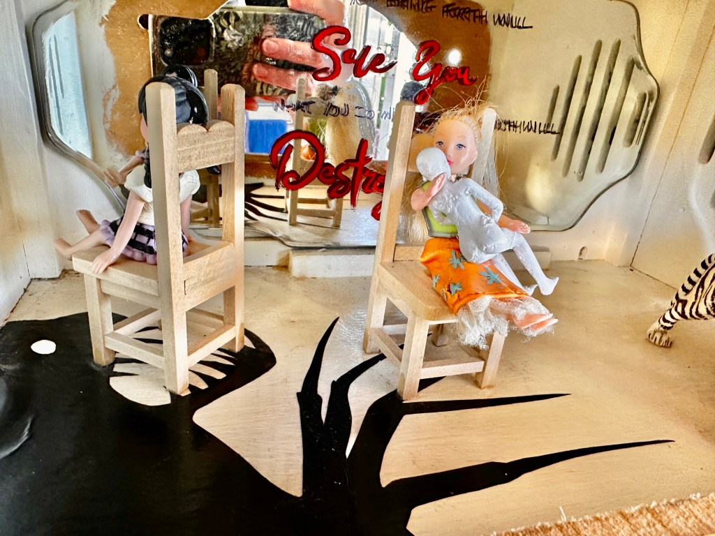 Diorama inside the box